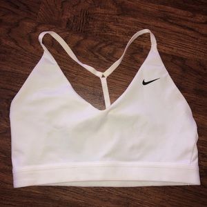 nike women’s sports bra